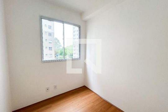 Quarto 2 de apartamento para alugar com 2 quartos, 36m² em Usina Piratininga, São Paulo