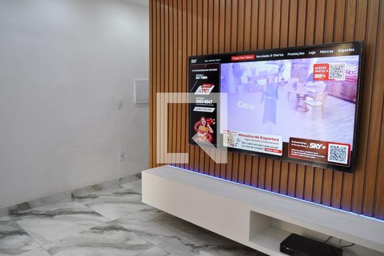 Sala de casa à venda com 3 quartos, 200m² em Higienópolis, Rio de Janeiro