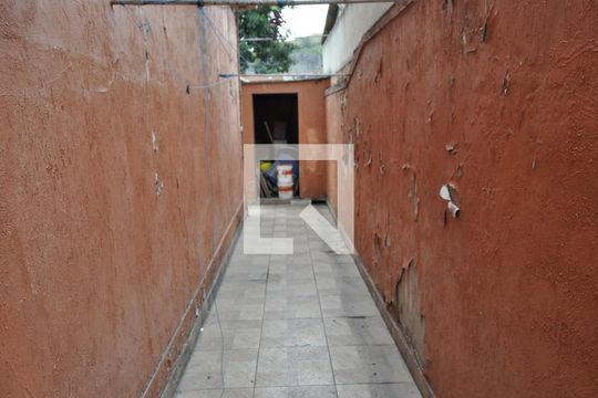 Área Externa de casa à venda com 3 quartos, 200m² em Higienópolis, Rio de Janeiro