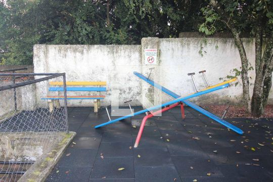 Área comum - Playground de apartamento à venda com 2 quartos, 43m² em Glória, Porto Alegre