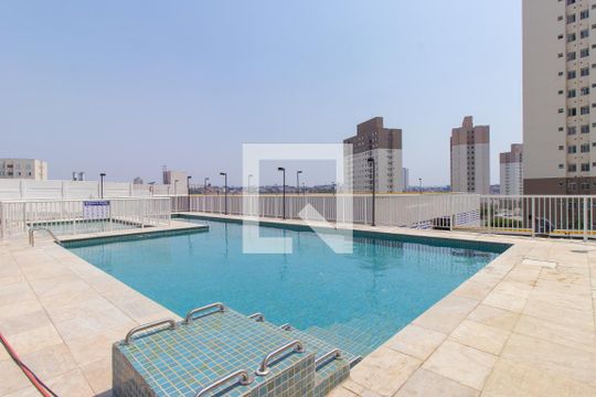 Área comum - Piscina de apartamento para alugar com 2 quartos, 41m² em Vila da Oportunidade, Carapicuíba