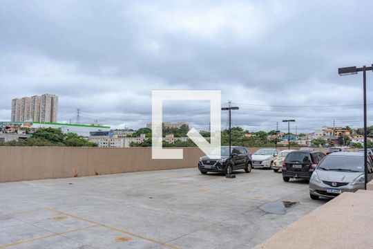 Estacionamento  de apartamento à venda com 2 quartos, 45m² em Cidade dos Bandeirantes, São Paulo