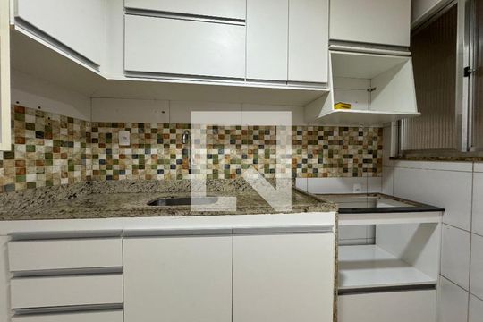 Cozinha e Área de Serviço de apartamento à venda com 2 quartos, 90m² em Vargem Grande, Rio de Janeiro