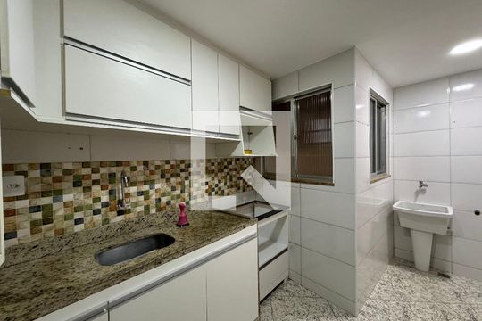 Cozinha e Área de Serviço de apartamento à venda com 2 quartos, 90m² em Vargem Grande, Rio de Janeiro