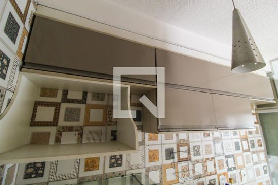Cozinha de apartamento para alugar com 2 quartos, 47m² em Colônia (zona Leste), São Paulo