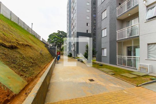 Área comum de apartamento para alugar com 2 quartos, 47m² em Colônia (zona Leste), São Paulo