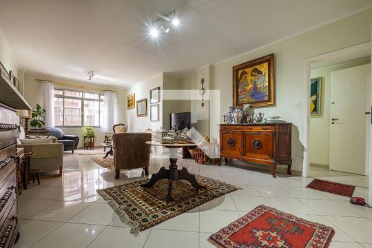 Apartamento à venda com 2 quartos, 110m² em Jardim Paulista, São Paulo