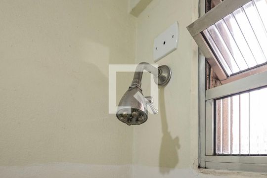 Suíte 2 - Banheiro de apartamento à venda com 2 quartos, 110m² em Jardim Paulista, São Paulo