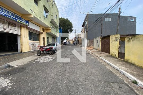 Vista da Rua de casa para alugar com 1 quarto, 45m² em Vila Medeiros, São Paulo