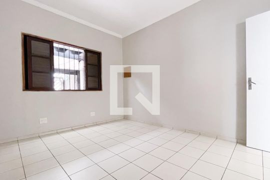 Quarto 1 de casa para alugar com 2 quartos, 170m² em Jardim Vera Cruz, São Bernardo do Campo