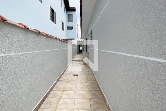 Quintal de casa para alugar com 2 quartos, 170m² em Jardim Vera Cruz, São Bernardo do Campo