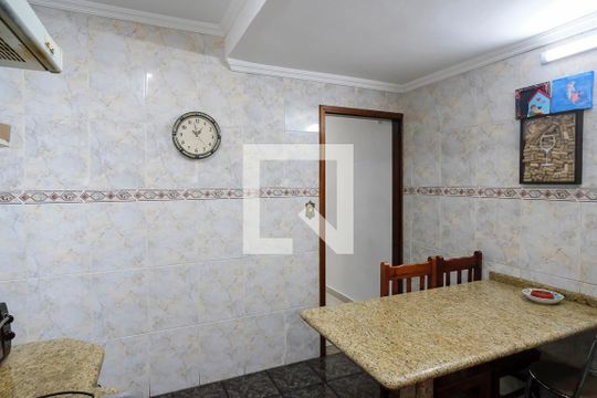 Cozinha de casa à venda com 4 quartos, 232m² em Osvaldo Cruz, São Caetano do Sul