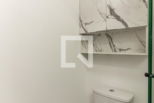 Banheiro de apartamento para alugar com 1 quarto, 25m² em Santa Cecília, São Paulo