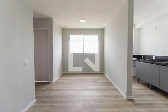 Sala de apartamento à venda com 2 quartos, 42m² em Vila Lourdes, São Paulo