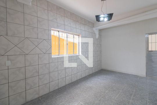 Casa de Condomínio para alugar com 3 quartos, 81m² em Jardim Alianca, Guarulhos