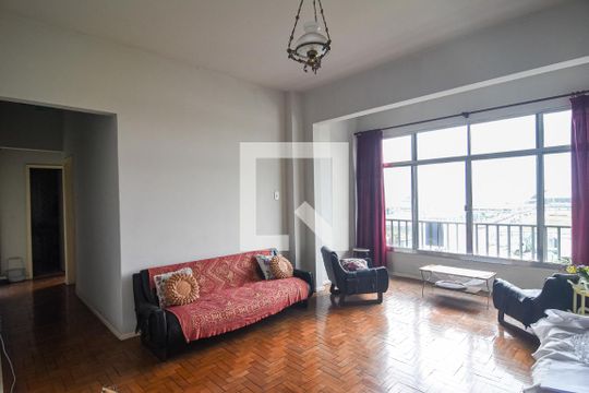 Apartamento à venda com 2 quartos, 80m² em Centro, Niterói