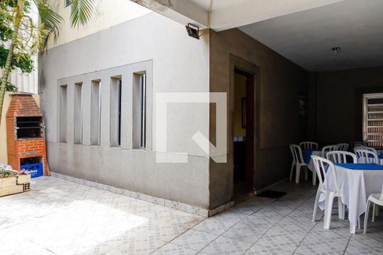 Área comum de casa à venda com 4 quartos, 500m² em Vila Yolanda, Osasco