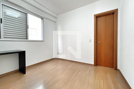 Quarto 1 de apartamento à venda com 3 quartos, 85m² em Funcionários, Belo Horizonte