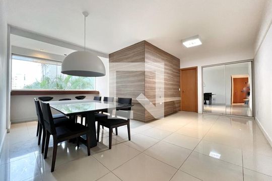 Sala de apartamento à venda com 3 quartos, 85m² em Funcionários, Belo Horizonte