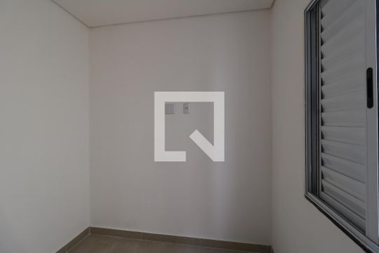 Quarto de apartamento à venda com 2 quartos, 100m² em Jardim das Maravilhas, Santo André