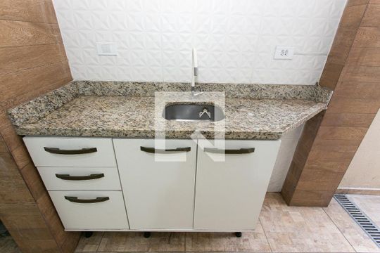 Área de Serviço de casa para alugar com 2 quartos, 90m² em Vila Beatriz, São Paulo
