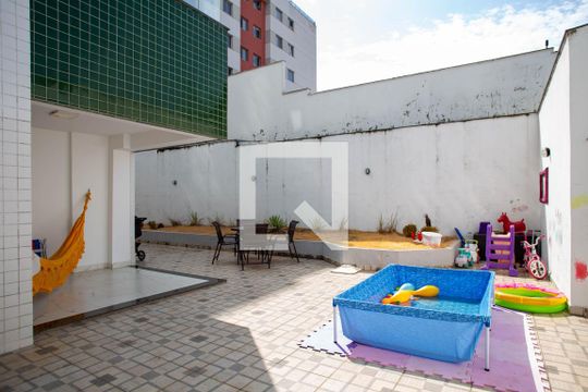 Área externa de apartamento à venda com 3 quartos, 398m² em Fernão Dias, Belo Horizonte