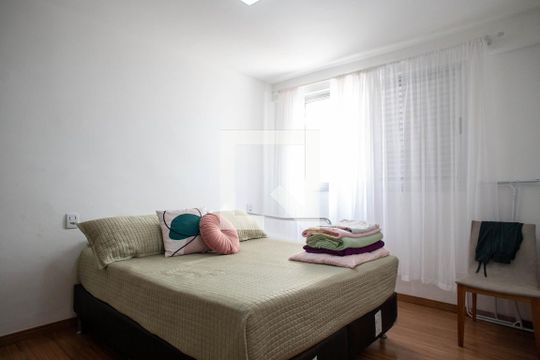 Suíte de apartamento à venda com 3 quartos, 398m² em Fernão Dias, Belo Horizonte