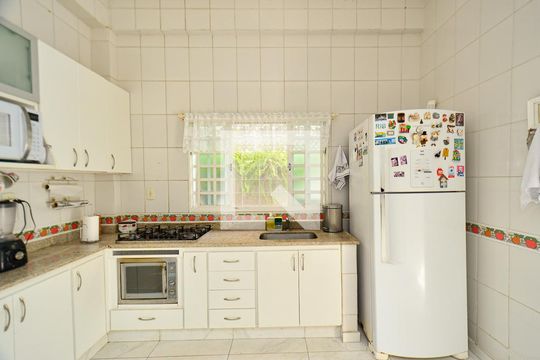 Cozinha de casa à venda com 5 quartos, 297m² em Colégio Batista, Belo Horizonte