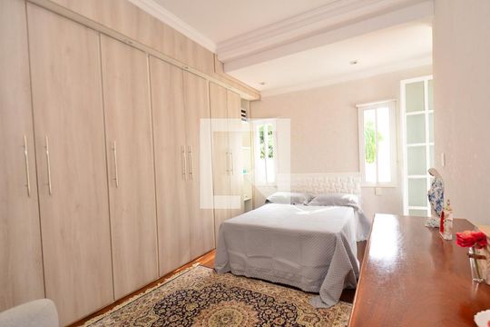 Quarto1/ suite de casa à venda com 5 quartos, 297m² em Colégio Batista, Belo Horizonte