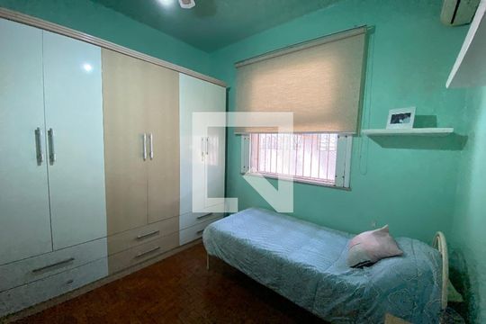 Quarto 2 de casa à venda com 3 quartos, 323m² em Engenho de Dentro, Rio de Janeiro