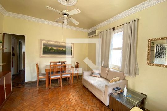Sala de casa à venda com 3 quartos, 323m² em Engenho de Dentro, Rio de Janeiro