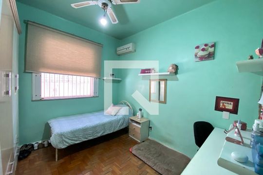 Quarto 2 de casa à venda com 3 quartos, 323m² em Engenho de Dentro, Rio de Janeiro