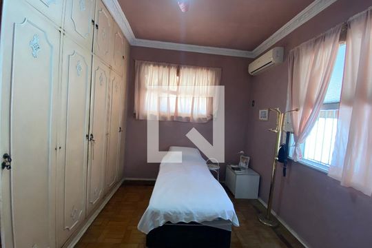 Quarto 1 de casa à venda com 3 quartos, 323m² em Engenho de Dentro, Rio de Janeiro