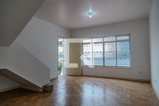 Casa à venda com 2 quartos, 200m² em Chácara Inglesa, São Paulo