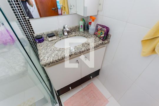 Pia de apartamento à venda com 3 quartos, 200m² em Santa Maria, Santo André
