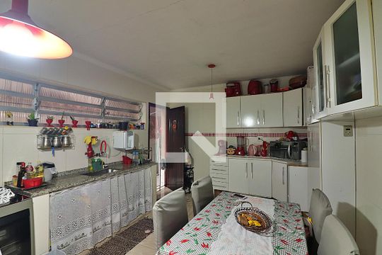 Cozinha de casa à venda com 2 quartos, 220m² em Baeta Neves, São Bernardo do Campo