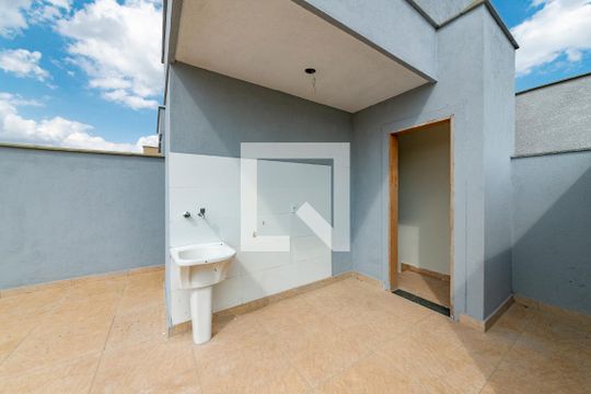 Área de Serviço de apartamento para alugar com 2 quartos, 110m² em Cinquentenario, Belo Horizonte