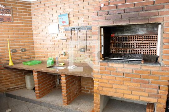 Área comum - Churrasqueira de casa à venda com 4 quartos, 377m² em Adalgisa, São Paulo
