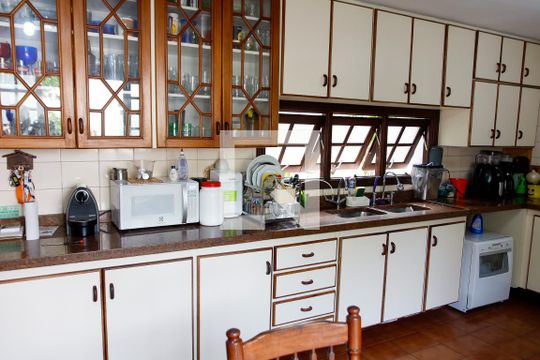 Cozinha de casa à venda com 4 quartos, 377m² em Adalgisa, São Paulo
