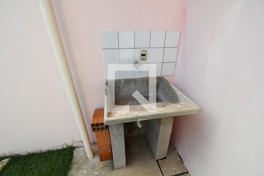 Área de Serviço de casa para alugar com 1 quarto, 28m² em Vila Santa Isabel, Campinas