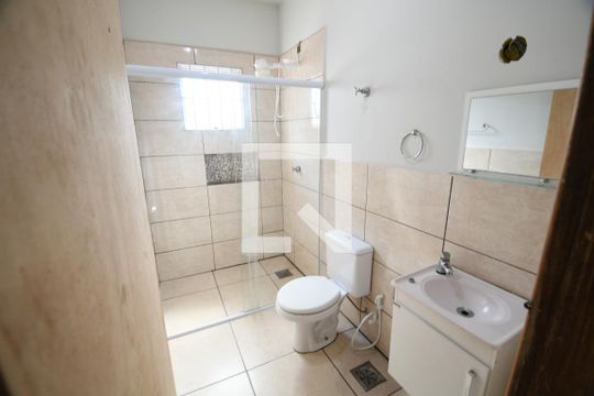 Banheiro de casa para alugar com 1 quarto, 28m² em Vila Santa Isabel, Campinas