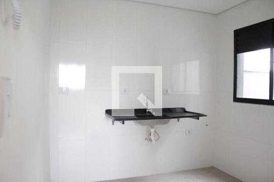 Cozinha de apartamento à venda com 2 quartos, 37m² em Vila Invernada, São Paulo