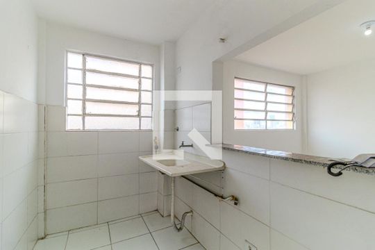 Cozinha de apartamento para alugar com 2 quartos, 50m² em Santa Cecilia, São Paulo