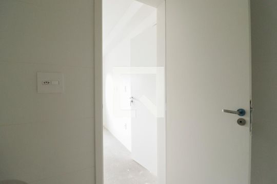 Banheiro da Suíte de apartamento à venda com 1 quarto, 32m² em Vila Paulicéia, São Paulo