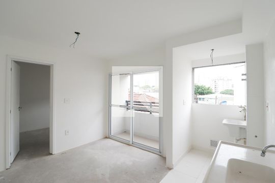 Sala/Cozinha/Área de Serviço de apartamento à venda com 1 quarto, 32m² em Vila Paulicéia, São Paulo