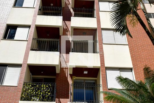 Fachada de apartamento para alugar com 1 quarto, 55m² em Pinheiros, São Paulo