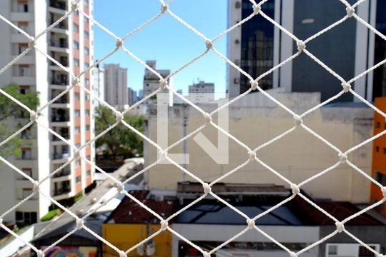 Vista da varanda de apartamento para alugar com 1 quarto, 55m² em Pinheiros, São Paulo
