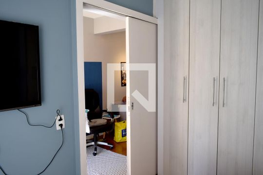 Quarto de apartamento para alugar com 1 quarto, 55m² em Pinheiros, São Paulo