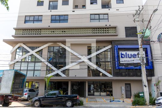 Fachada de apartamento à venda com 1 quarto, 30m² em Km 18, Osasco