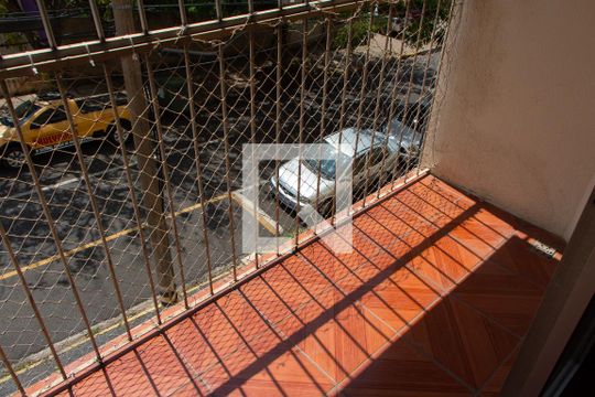 SACADA de apartamento à venda com 2 quartos, 85m² em Vila Itapura, Campinas